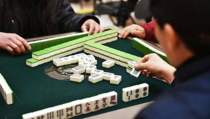 買個手機(jī)麻將掛多少錢合適(買個手機(jī)麻將掛多少錢合適呢)